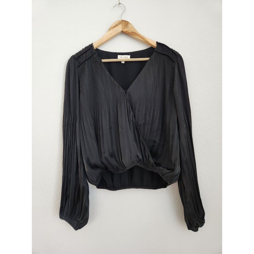 : Mila Mae Black Pleated Surplice Blouse | Size M